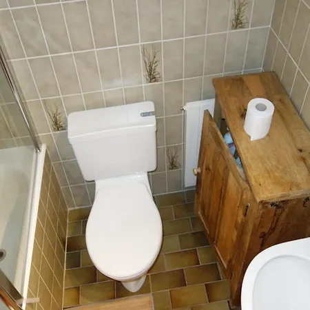 アパート In Les For 6 Guests Agettes