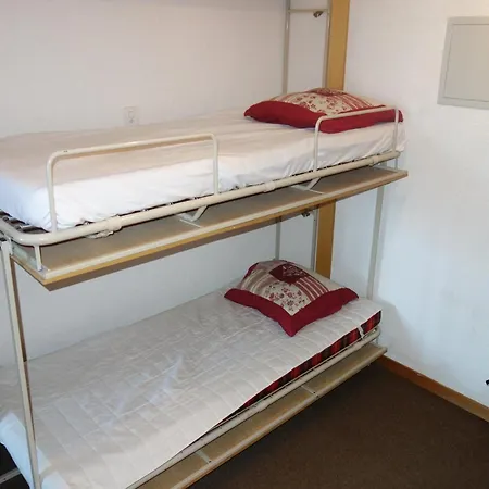 In Les For 6 Guests Agettes