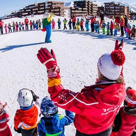 In Les For 6 Guests *