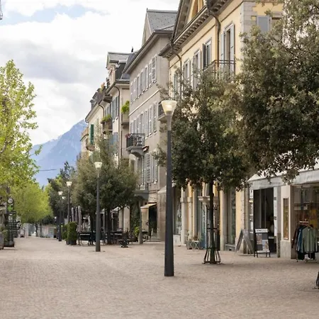 アパート In Les For 6 Guests