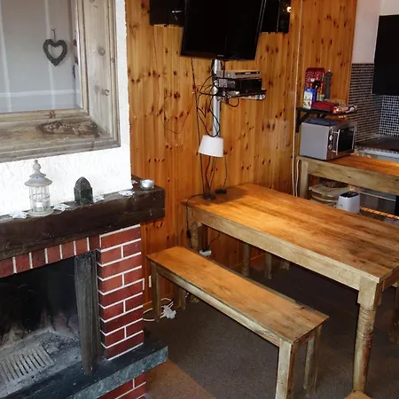 Appartamento In Les For 6 Guests *